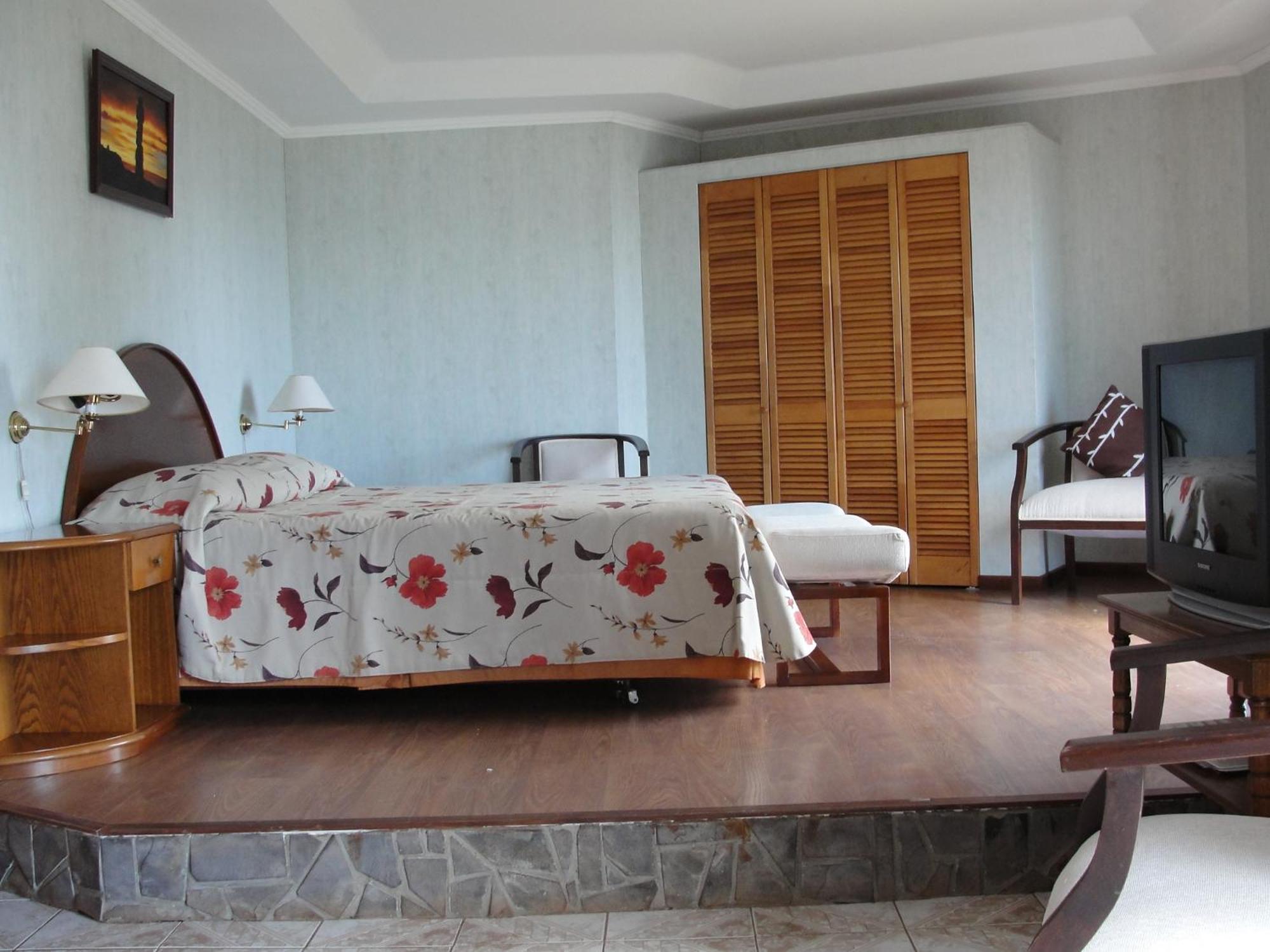 Iorana Isla De Pascua Hotel Hanga Roa Zimmer foto